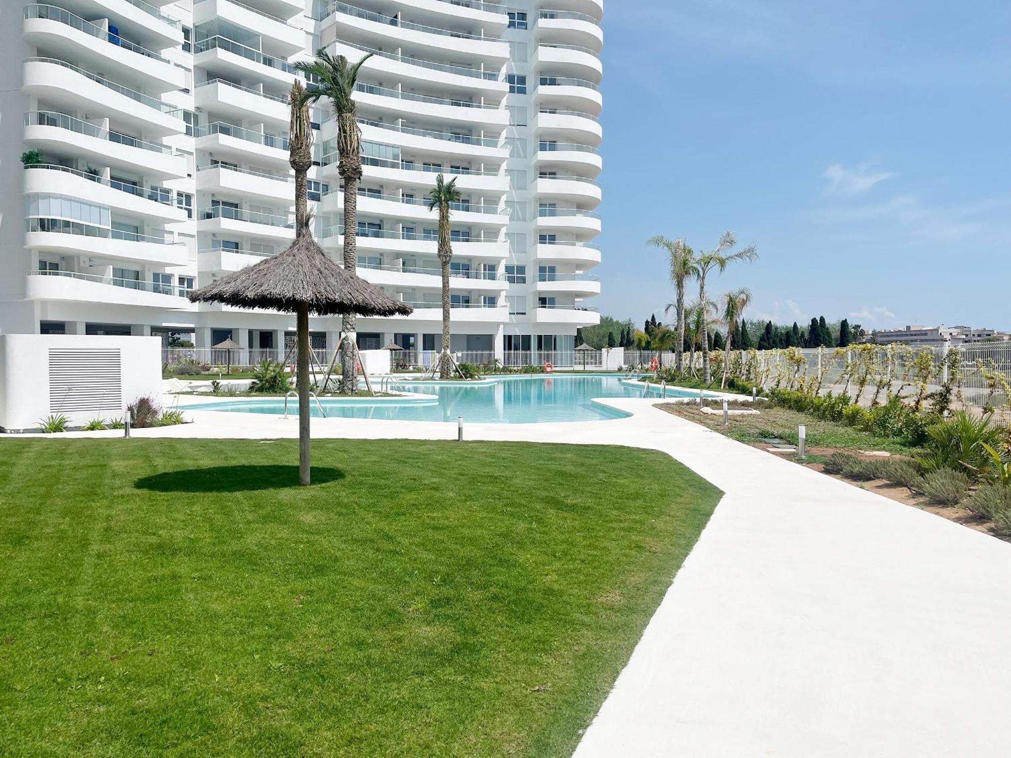 Global Properties, Apartamento Con Terraza Y Vistas A La Piscina En Gran Canet Canet d'En Berenguer Ngoại thất bức ảnh